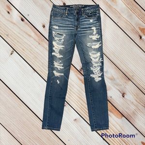 American Eagle Destroyed Jegging Jeans